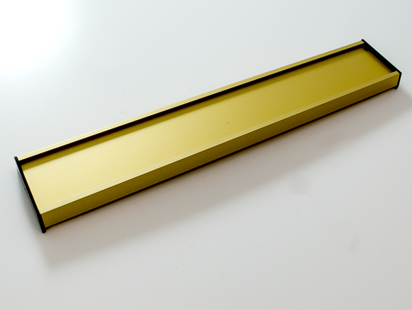 con-34844-wallplate-gold-signage